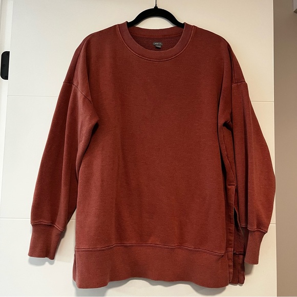 Aerie | Faded Oversized Sweatshirt - Picture 1 of 15